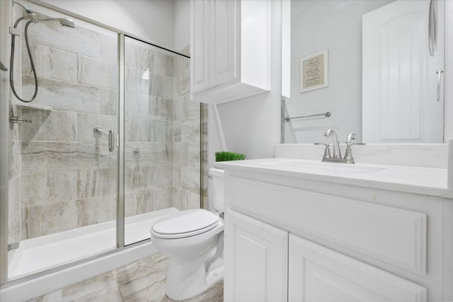 1st floor bath | Image 12