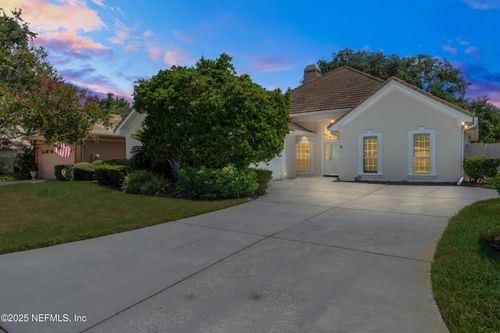 8447 Mizner Cir E, Jacksonville, FL, 32217-4326 | Card Image