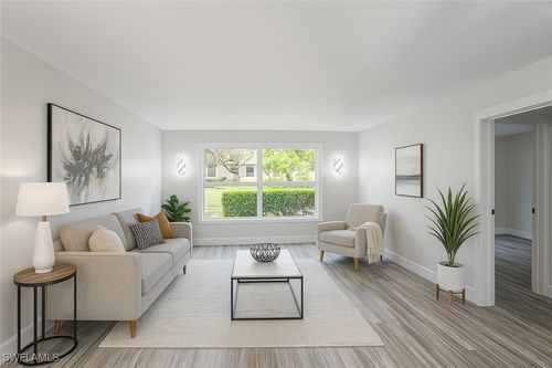 530-530 Broad Ave S, NAPLES, FL, 34102-7169 | Card Image