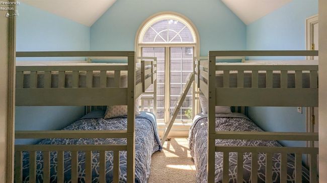 8051 E Lake Blvd, Condo with 4 bedrooms, 4 bathrooms and 2 parking in Marblehead OH | Image 28
