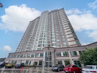 PH208 - 11 Lee Centre Dr, Condo with 2 bedrooms, 2 bathrooms and 1 parking in Scarborough ON | Image 1