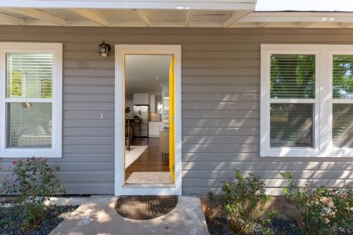 1183 Coleto St, Austin, TX, 78702-2234 | Card Image