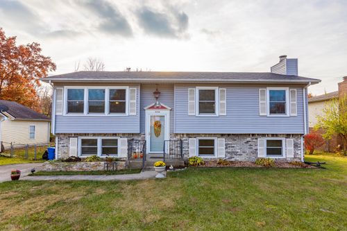 3008 Tuscaloosa Ln, Lexington, KY, 40515-5456 | Card Image