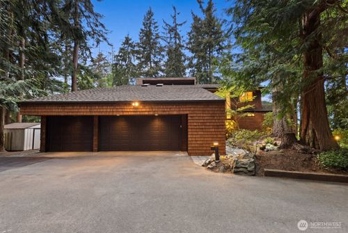 11730 Clearview Dr, Edmonds, WA, 98026-3137 | Card Image