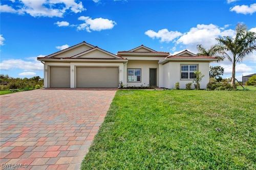 12329 Isabella Dr, BONITA SPRINGS, FL, 34135-6434 | Card Image