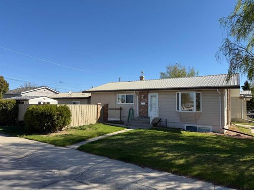 1229 31a Street S, Lethbridge, AB, T1K3A3 | Card Image