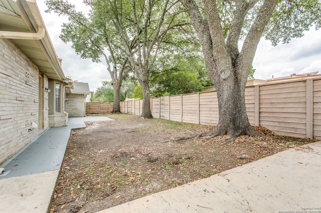 1422 Synandra St, House other with 3 bedrooms, 2 bathrooms and null parking in San Antonio TX | Image 25