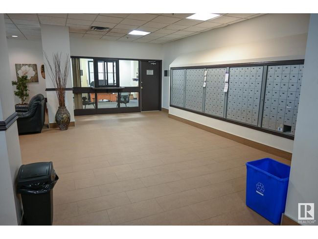 206 - 10149 Saskatchewan Dr Nw, Condo with 2 bedrooms, 2 bathrooms and 1 parking in Edmonton AB | Image 47