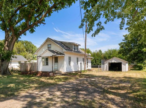 1304 S High St, El Dorado, KS, 67042-3750 | Card Image