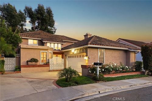 28 Starlight, Irvine, CA, 92603-3722 | Card Image