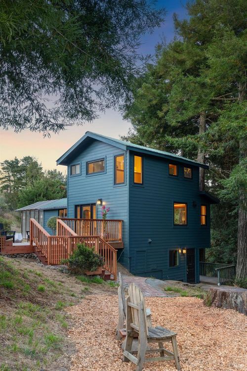 380 Larch Rd, Bolinas, CA, 94924-8726 | Card Image