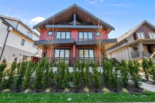 2-1166 E 26th Avenue, Vancouver, BC, V5V2J7 | Card Image