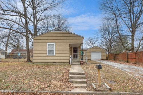 2510 E Windsor St, Joplin, MO, 64801-1257 | Card Image