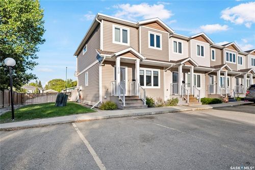 110-4102 3rd Ave N, Regina, SK, S4R2B7 | Card Image