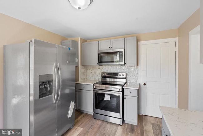 311 W Washington St, House other with 3 bedrooms, 1 bathrooms and null parking in PAULSBORO NJ | Image 9