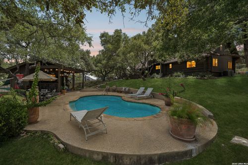 28155 Boerne Stage Rd, Boerne, TX, 78006-8423 | Card Image