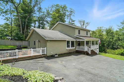 37 Sycamore Trl, Wurtsboro, NY, 12790-6821 | Card Image