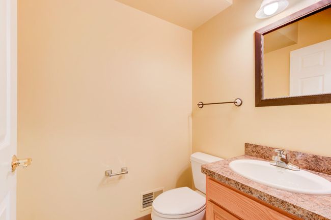 801 Sherman Dr, Condo with 2 bedrooms, 3 bathrooms and null parking in Royal Oak MI | Image 10