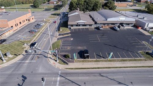 3603 Frederick Ave, Saint Joseph, MO, 64506-3033 | Card Image