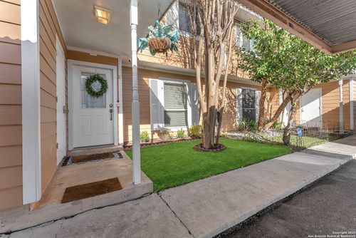 19-7322 Oak Manor, San Antonio, TX, 78229 | Card Image