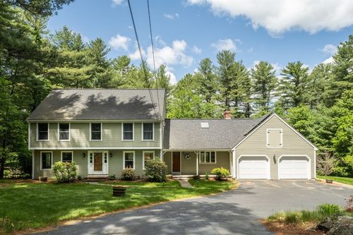 177 South St, Upton, MA, 01568-1404 | Card Image