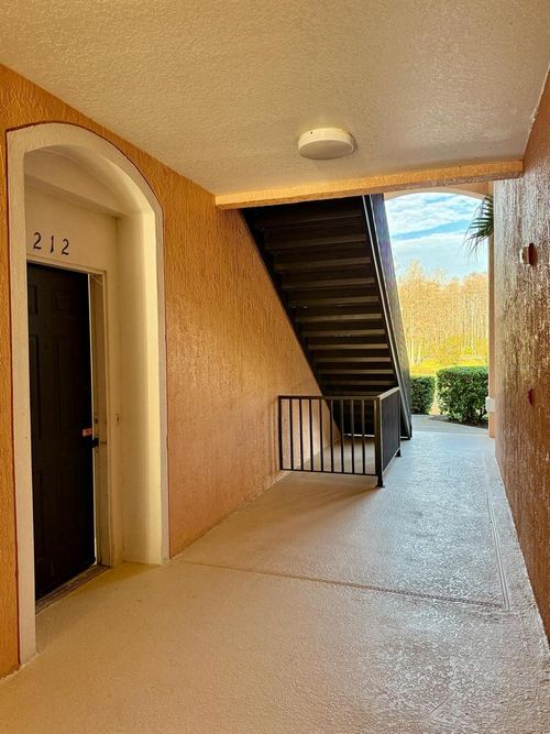 apt-212-13572 Turtle Marsh Loop, ORLANDO, FL, 32837-6609 | Card Image