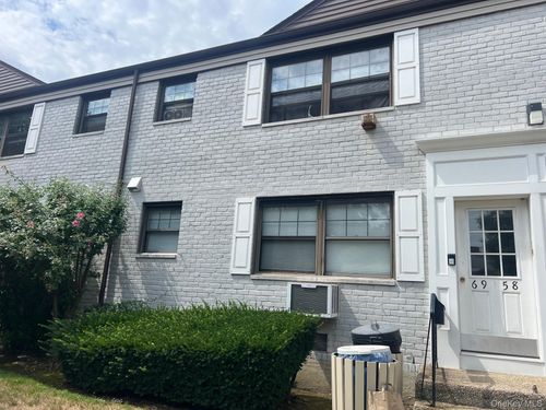 a-6958 138th St, Flushing, NY, 11367-1632 | Card Image
