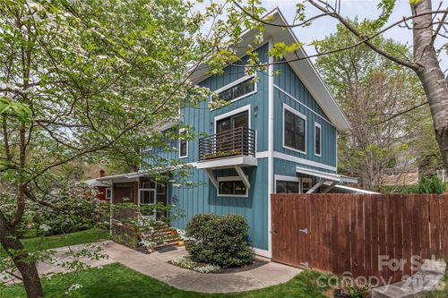 135 Salola St, Asheville, NC, 28806-2514 | Card Image