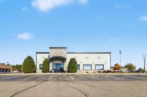 4418 W Pierson Rd, Flint, MI, 48504-1371 | Card Image