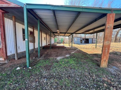 206 W Caddo Ave, Lookeba, OK, 73053-9503 | Card Image