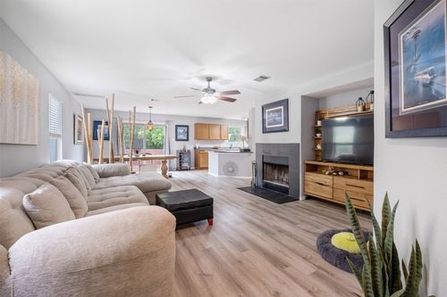 300 Beech Dr, Kyle, TX, 78640-5559 | Card Image