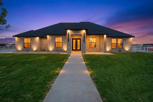 2116 S County Road 1055, Midland, TX, 79706-2386 | Card Image