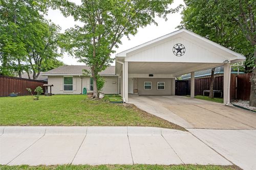 625 Kingston Dr, Grand Prairie, TX, 75051-4421 | Card Image