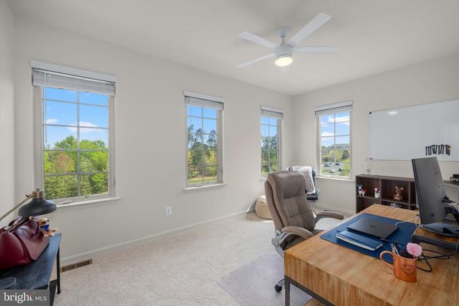 42294 Peregrine Ter, Townhouse with 4 bedrooms, 4 bathrooms and null parking in BRAMBLETON VA | Image 20