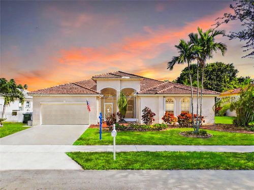 2835 Fairways Dr, Homestead, FL, 33035-1177 | Card Image