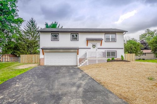 764 Chris Cir, Canal Fulton, OH, 44614-9326 | Card Image