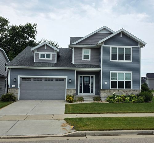 702 Crimson Leaf Lane, Madison, WI, 53593 | Card Image