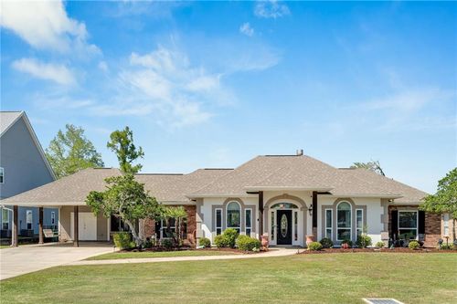 112 Cottage Dr, Luling, LA, 70070-3200 | Card Image