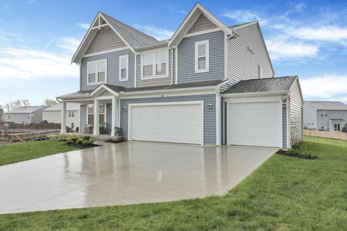 400 Waterlily Lane, Pataskala, OH, 43062 | Card Image