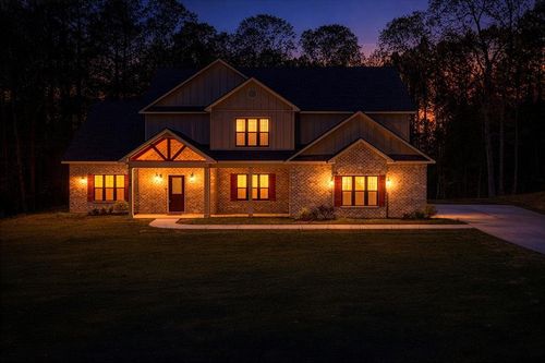 100 Canterbury Dr, Lagrange, GA, 30241-9624 | Card Image