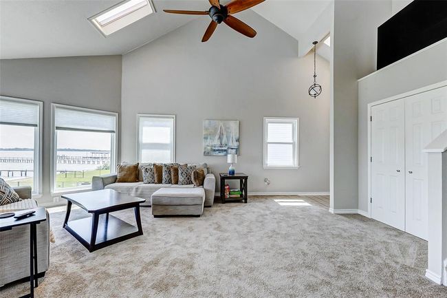 1547 John St, House other with 3 bedrooms, 2 bathrooms and 1 parking in San Leon TX | Image 8