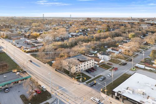 591 Wellington Ave, Windsor, ON, N9A5J3 | Card Image