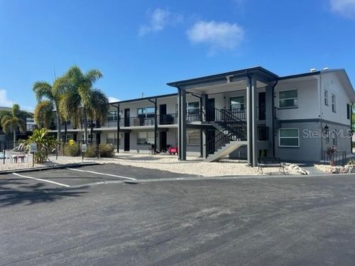 apt-207d-675 Indian Rocks Rd N, Belleair Bluffs, FL, 33770-2063 | Card Image
