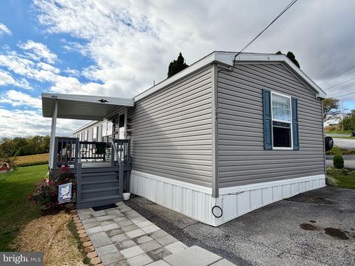 288 Pfautz Hill Rd, Stevens, PA, 17578-9702 | Card Image