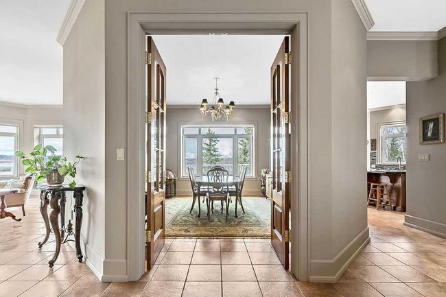 224035 318 Avenue W, House other with 4 bedrooms, 4 bathrooms and 6 parking in Rural Foothills County AB | Image 12