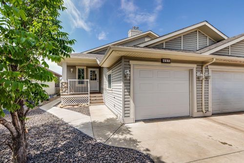 461 Stonegate Way Nw, Airdrie, AB, T4B2Y2 | Card Image