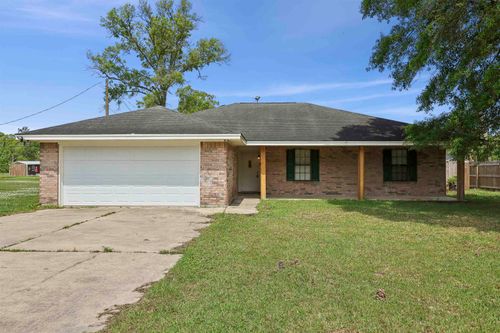 8713 Ash Ash St, Lumberton, TX, 77657-8915 | Card Image