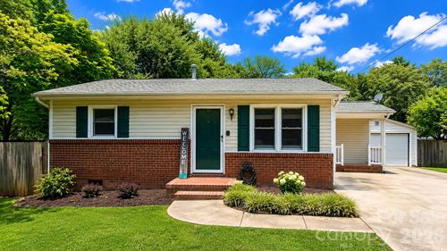 5313 Clearwater Lake Rd, Mount Holly, NC, 28120-1445 | Card Image