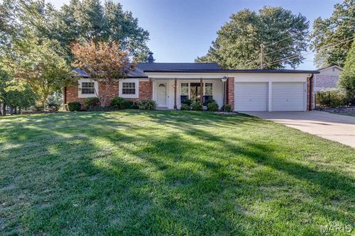 6819 Turnesa Ln, Oakville, MO, 63129-5431 | Card Image
