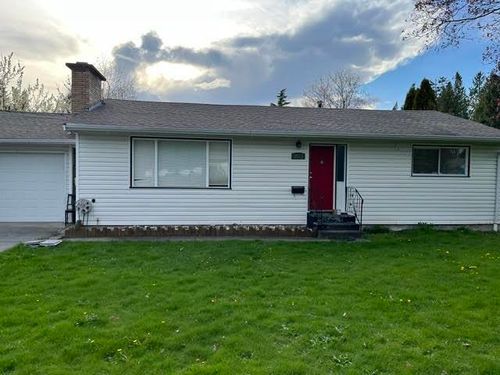2075 Willow St, Abbotsford, BC, V2S3X1 | Card Image